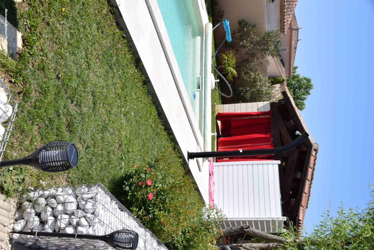 Apartmán Chez Mamou & Dadou Monteux Exteriér fotografie